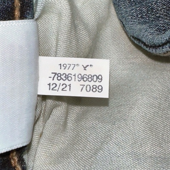 NWT American Eagle Outfitters Blue Jean Shorts Curvy Midi Size 8 - Picture 10 of 14